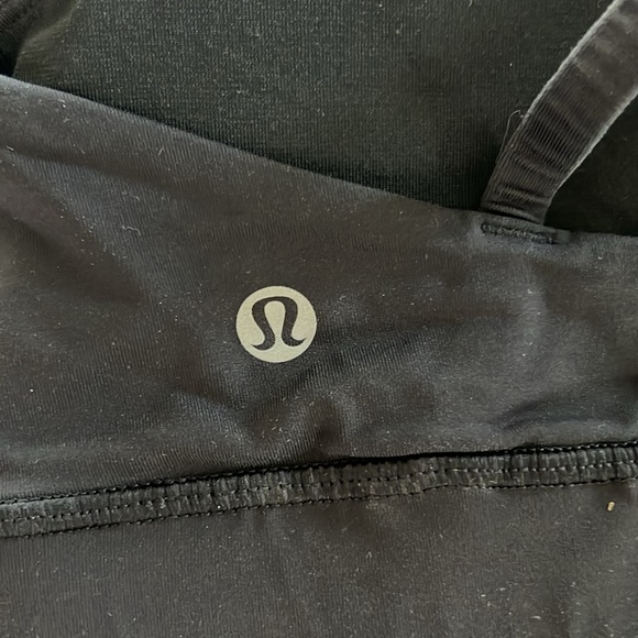 Lulu lemon workout clothes (price includes all items) - Picture 15 of 16